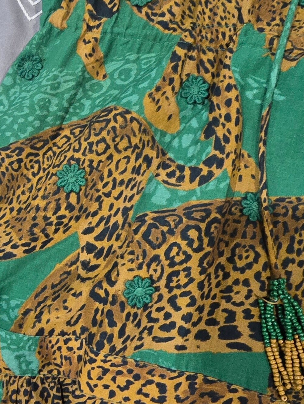 Farm Rio Artsy Leopard Green Long Sleeve Mini Dress Size Medium - Picture 5 of 9